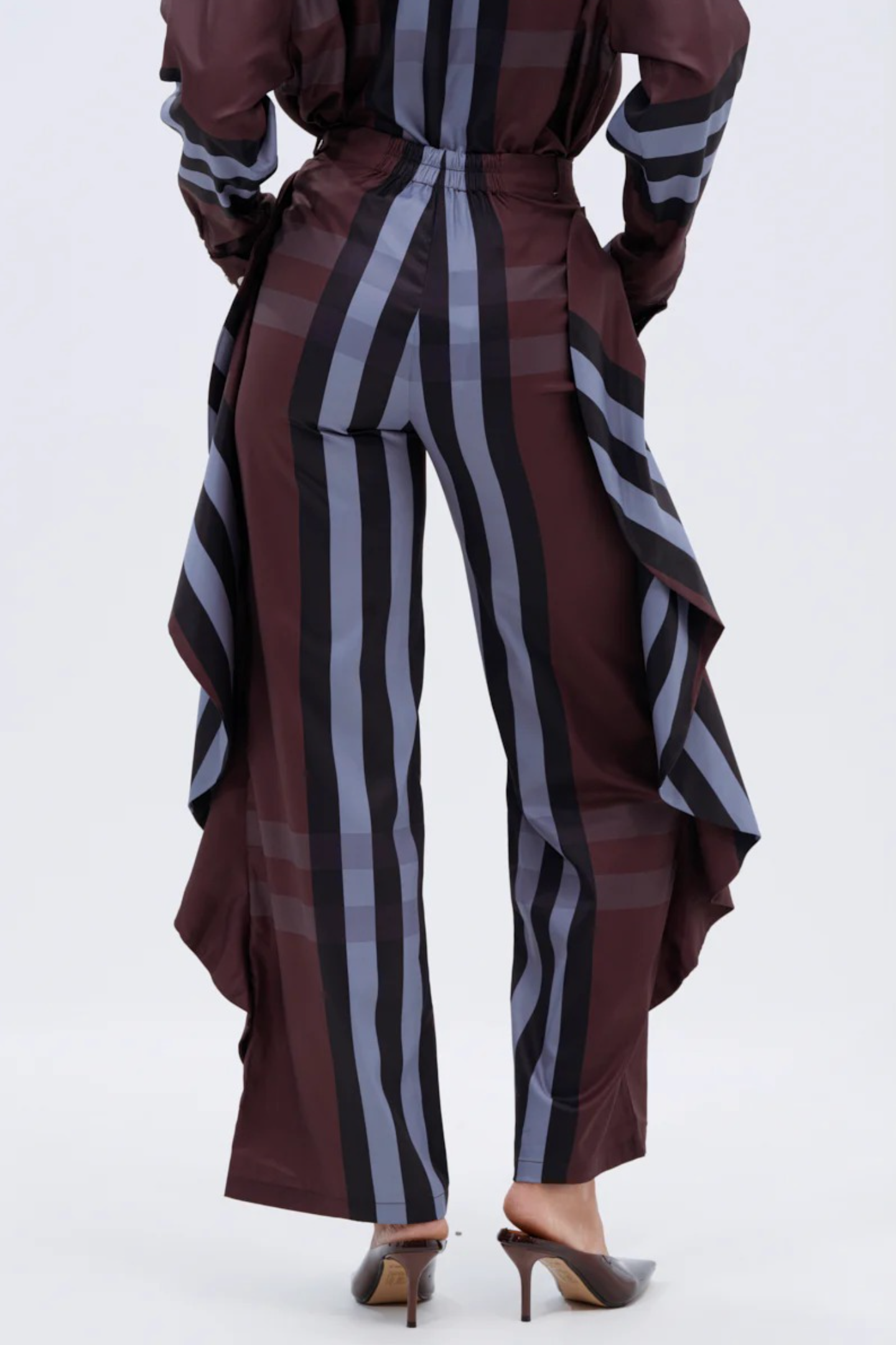 LUXURY LIFE PLAID TWO PIECES SET