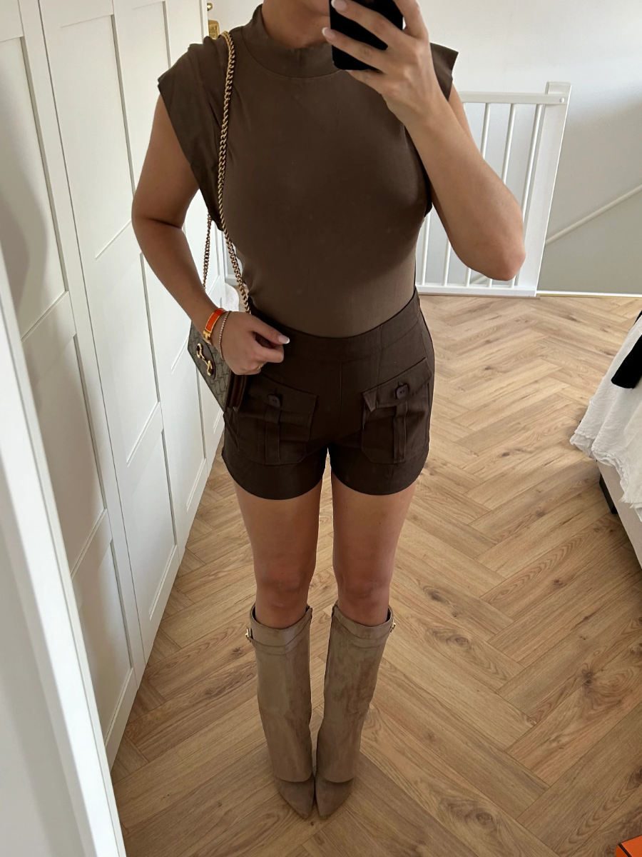 Suede Beige Boots