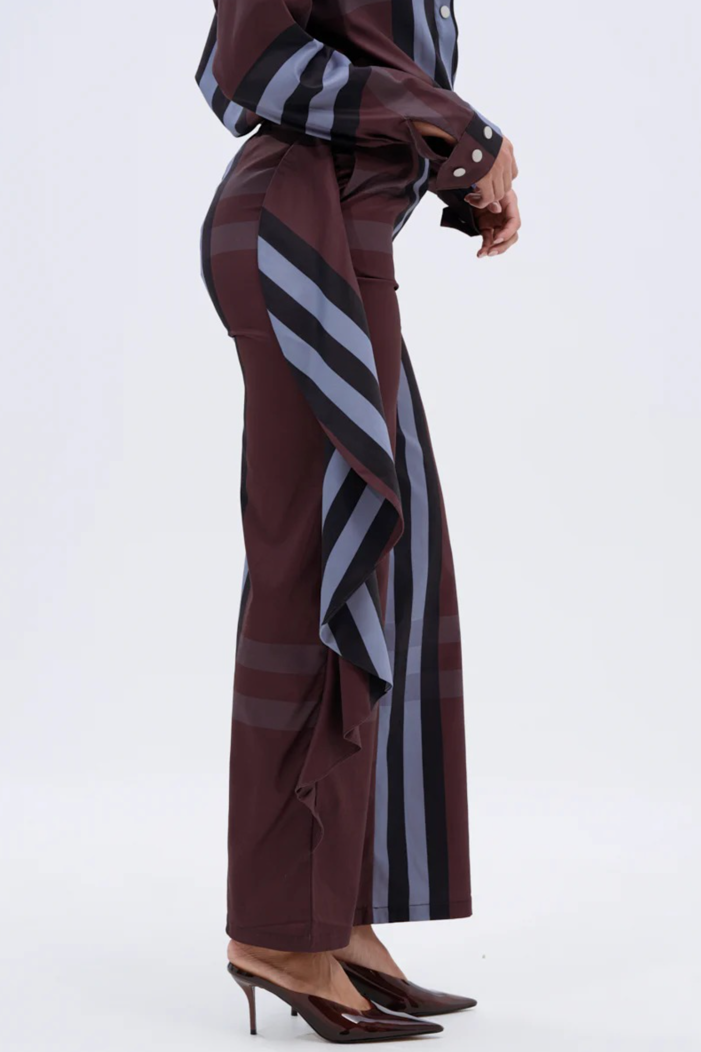 LUXURY LIFE PLAID TWO PIECES SET