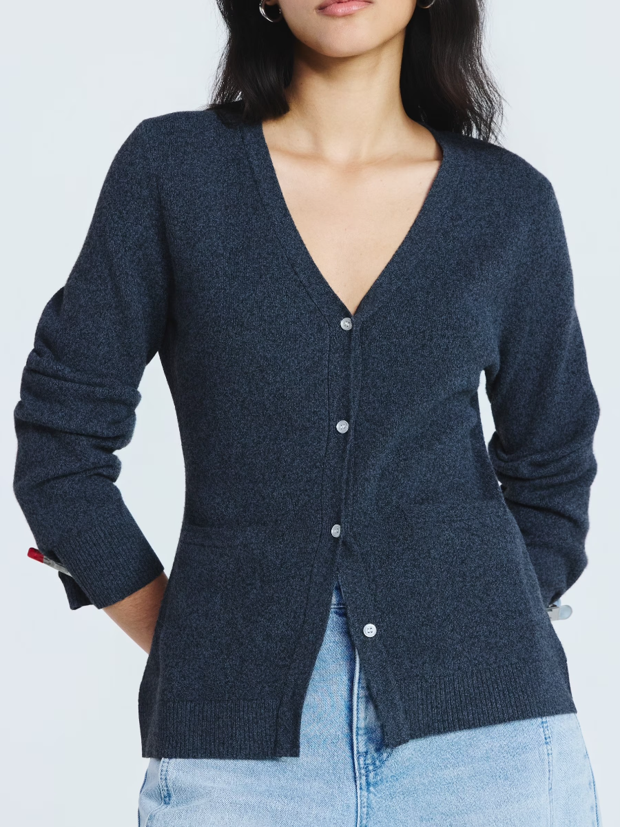Long Sleeves V Neck Cardigan Sweater Suit